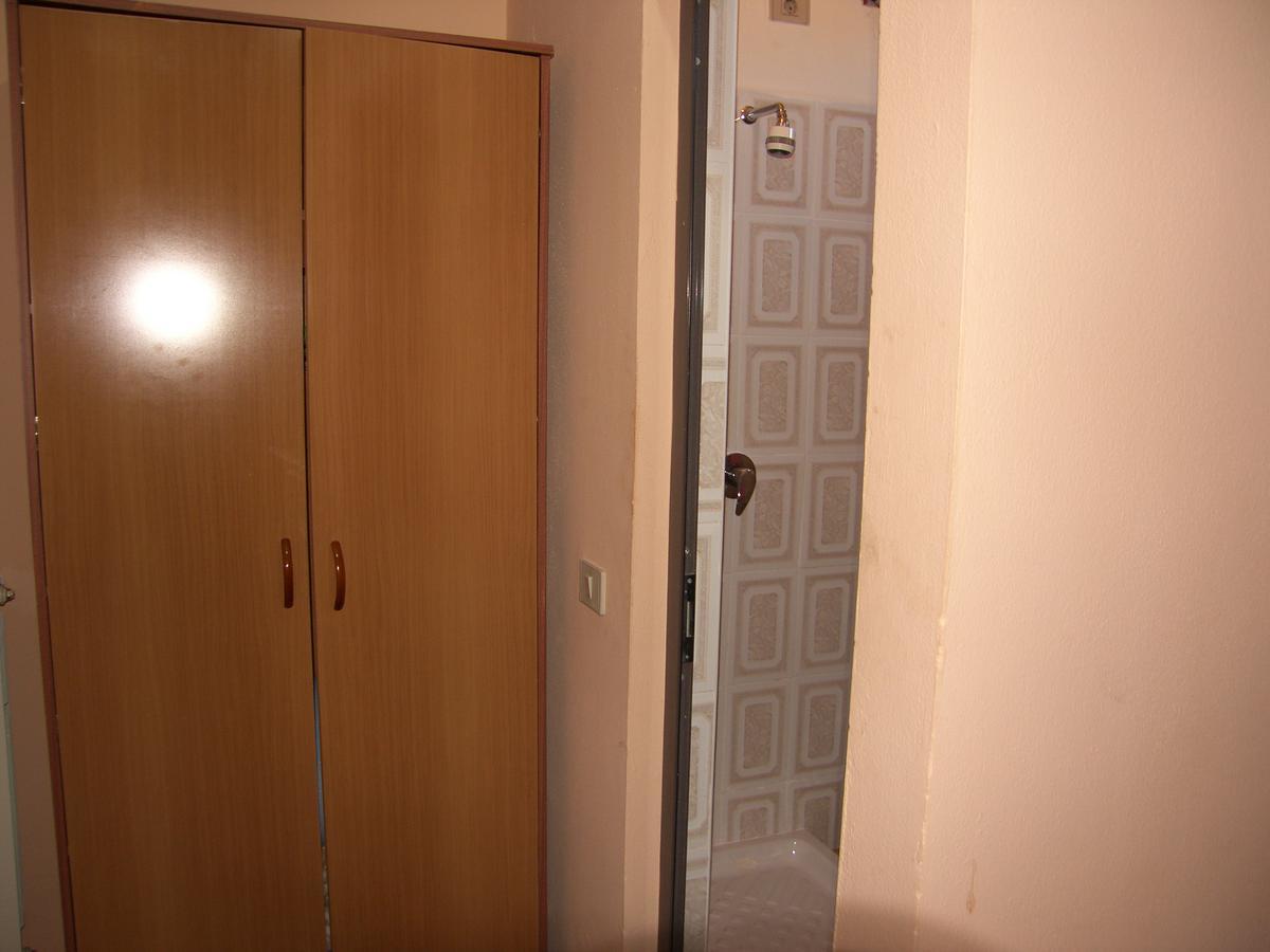 Shkodra Hotel Eksteriør billede
