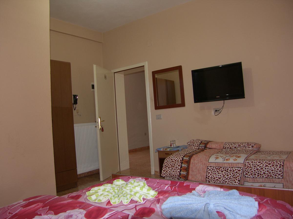 Shkodra Hotel Eksteriør billede