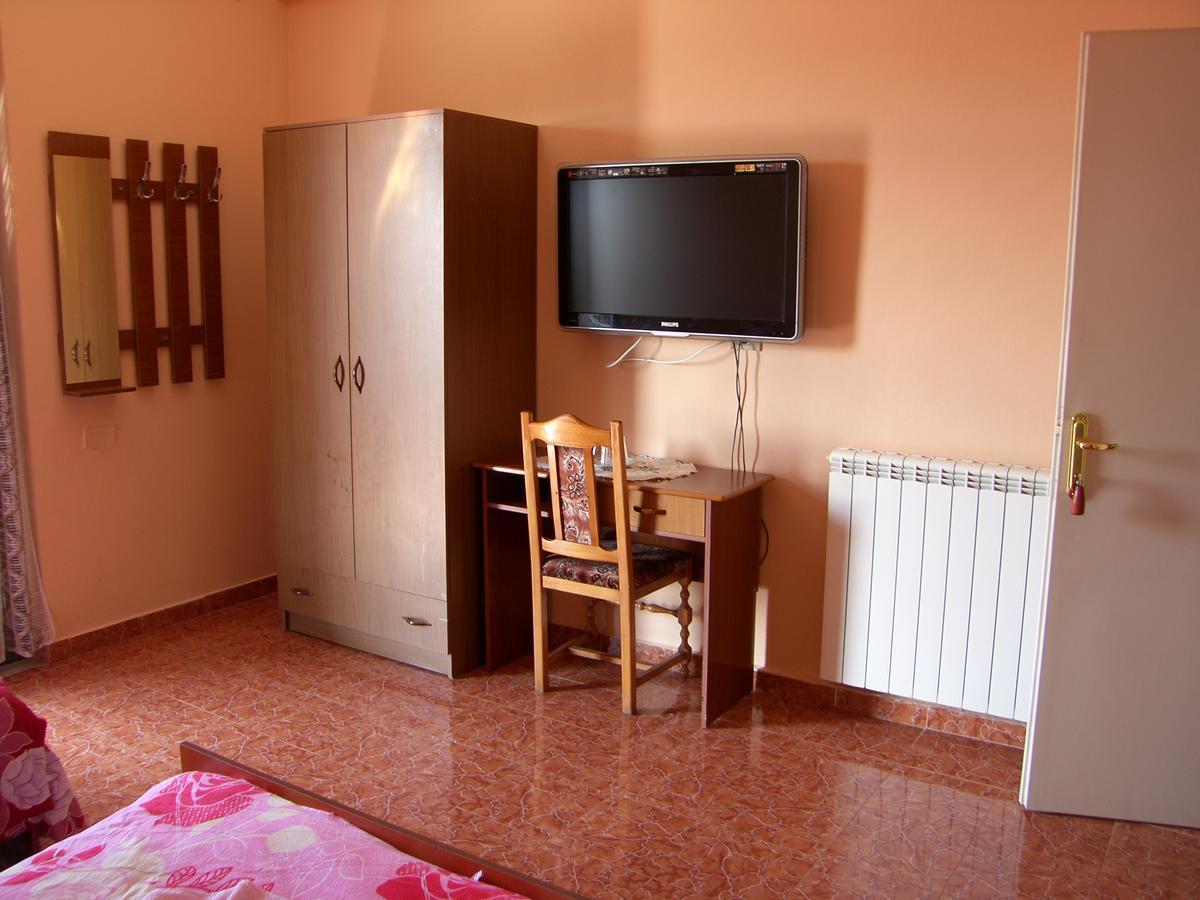 Shkodra Hotel Eksteriør billede