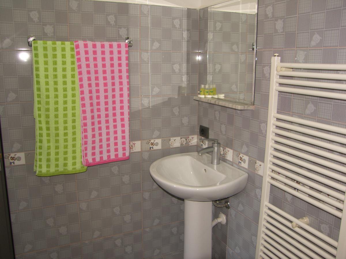 Shkodra Hotel Eksteriør billede